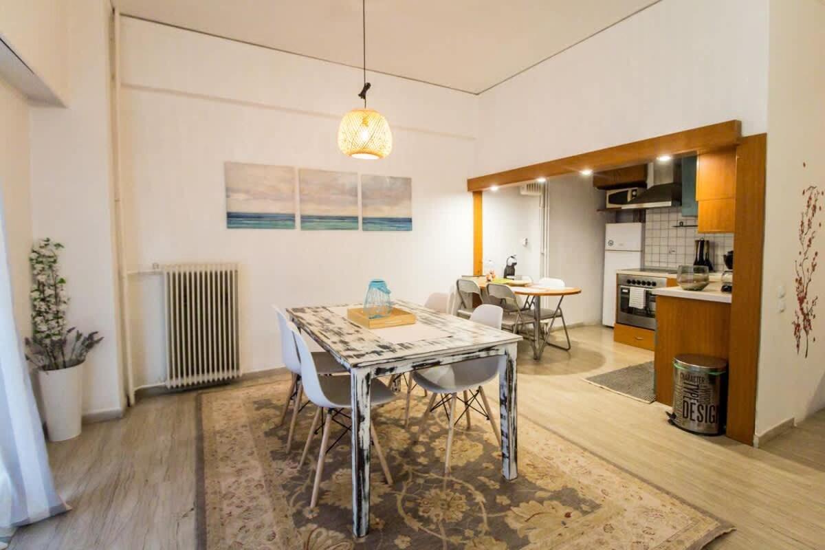 Stylish Apt In Athens Center Exterior photo