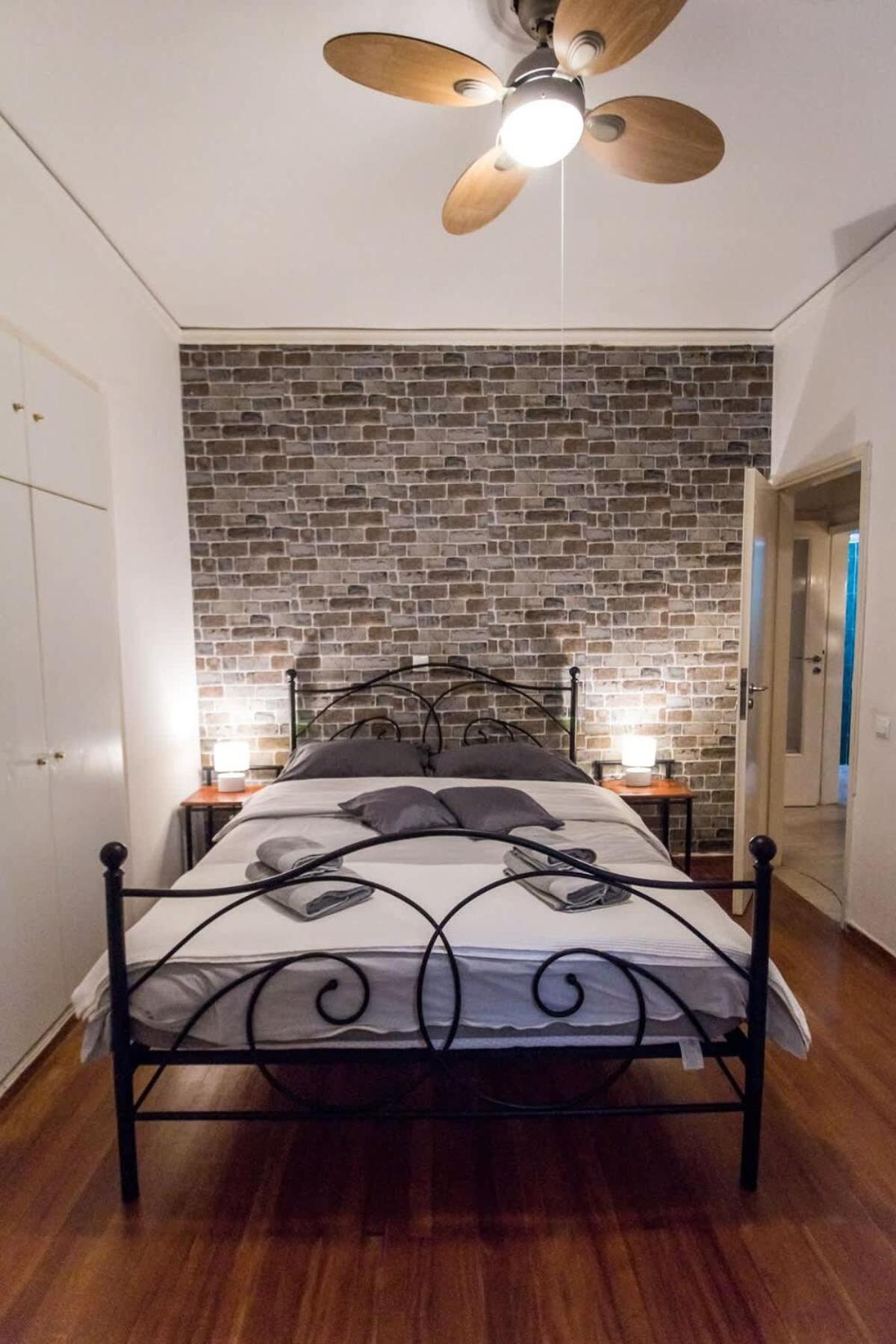 Stylish Apt In Athens Center Exterior photo